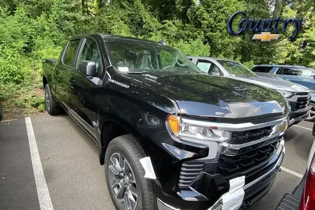 2025 Chevrolet Silverado 1500 photo 1