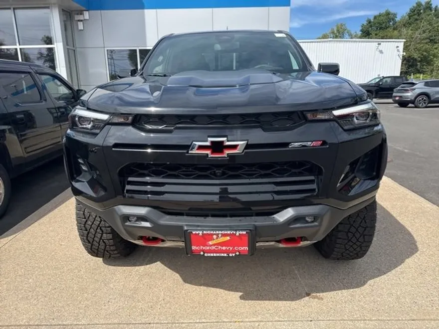 2026 Chevrolet Colorado ZR2 photo 1