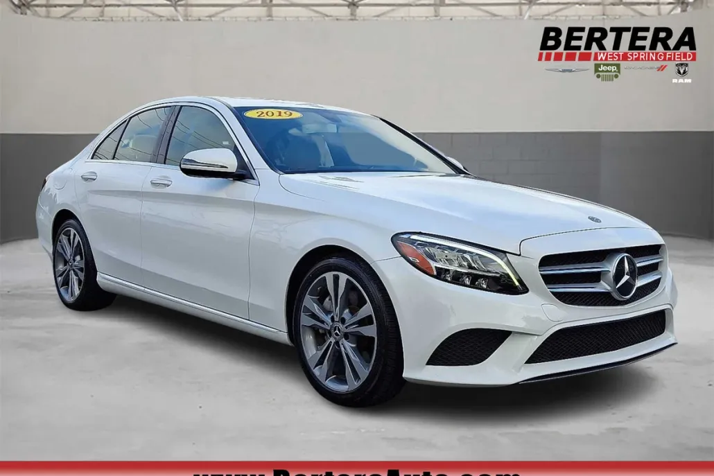 2019 Mercedes Benz C 300 photo 1
