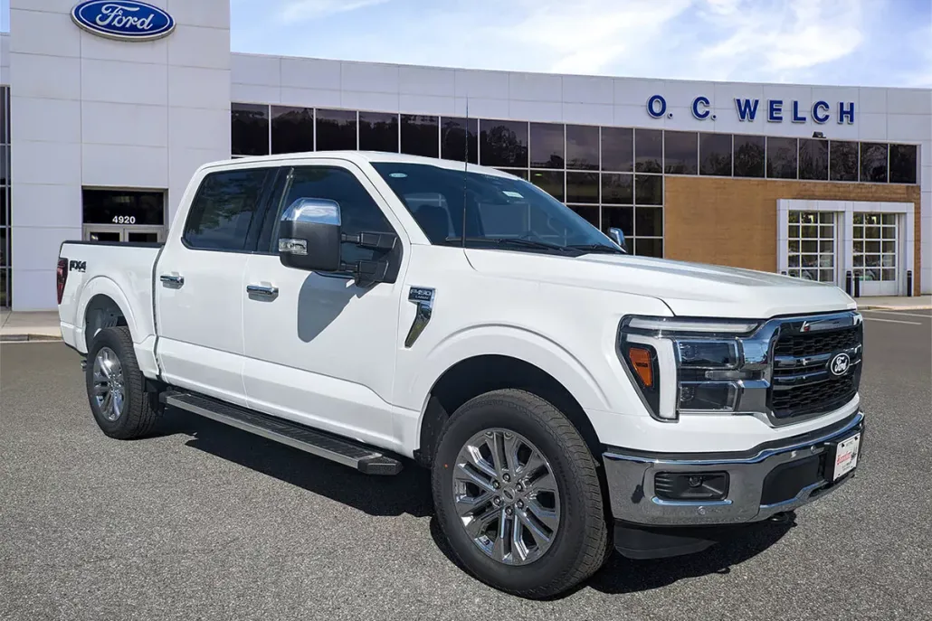 2025 Ford F-150 Lariat photo 1