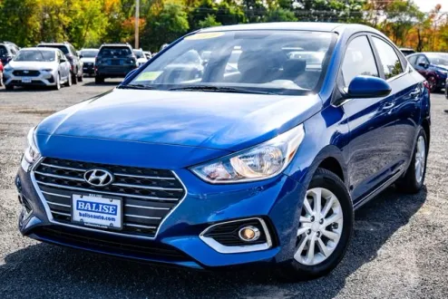 2019 Hyundai Accent SEL photo 2