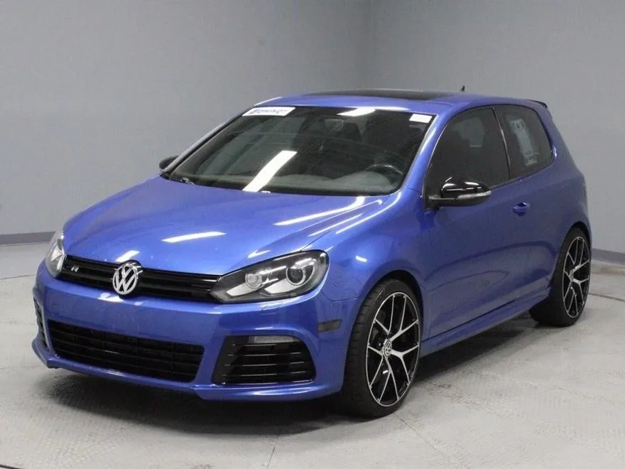 2012 Volkswagen Golf R photo 1