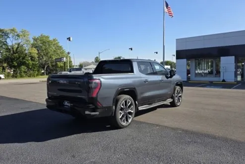 2026 Gmc Sierra EV Denali photo 2