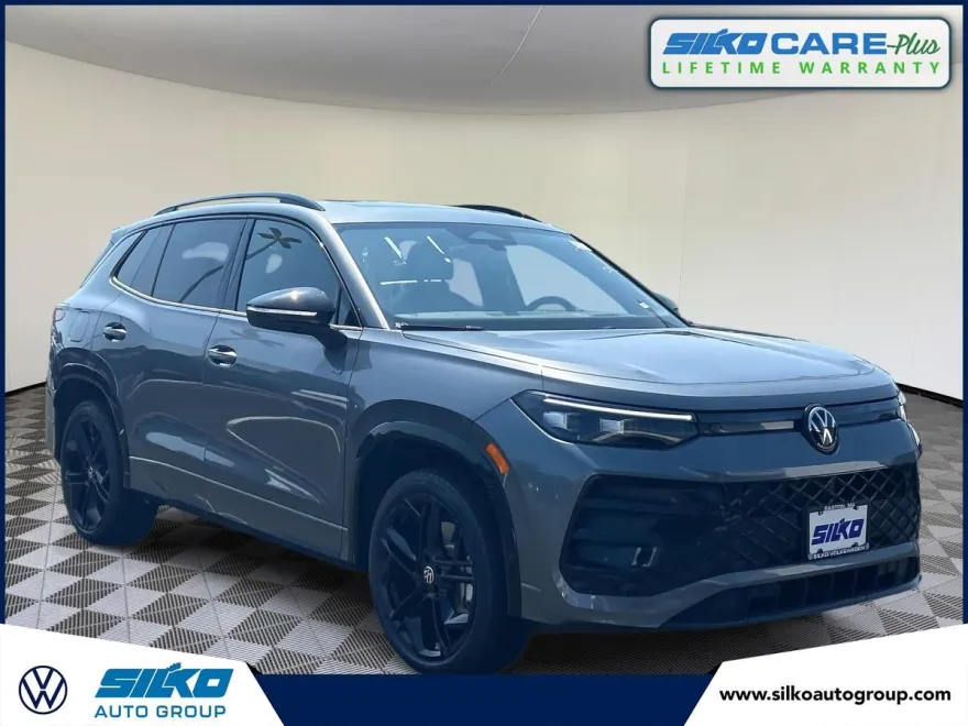 2025 Volkswagen Tiguan SE R-Line Black photo 1