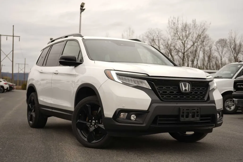 2020 Honda Passport Elite photo 1