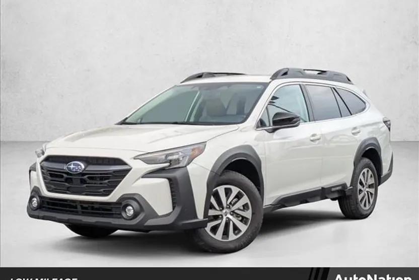 2025 Subaru Outback Premium photo 1