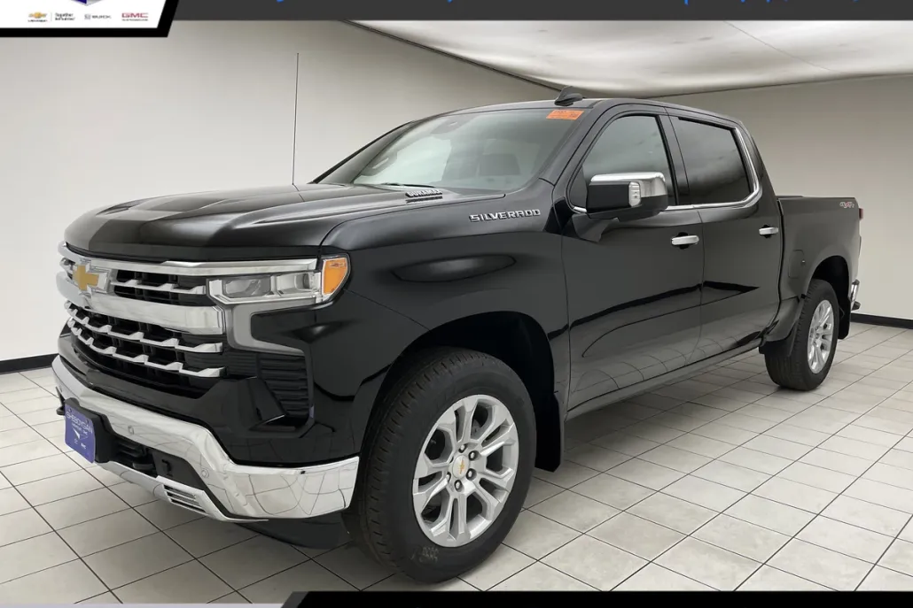 2026 Chevrolet Silverado 1500 LTZ photo 1
