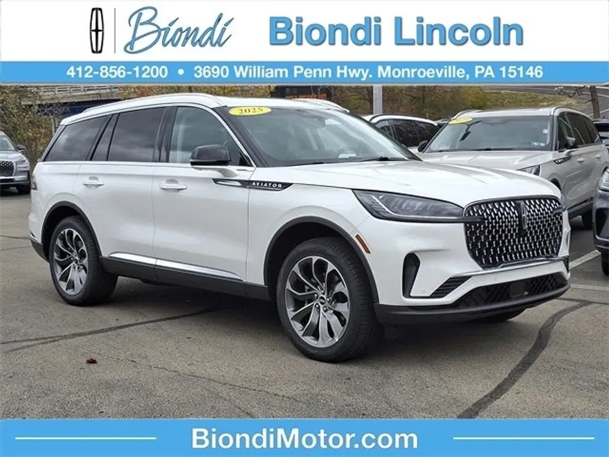 2025 Lincoln Aviator Premiere photo 1