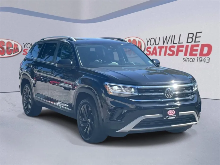 2021 Volkswagen Atlas SEL photo 1