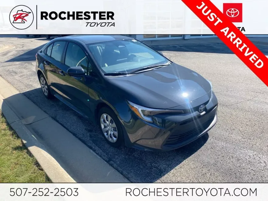 2025 Toyota Corolla Hybrid LE photo 1