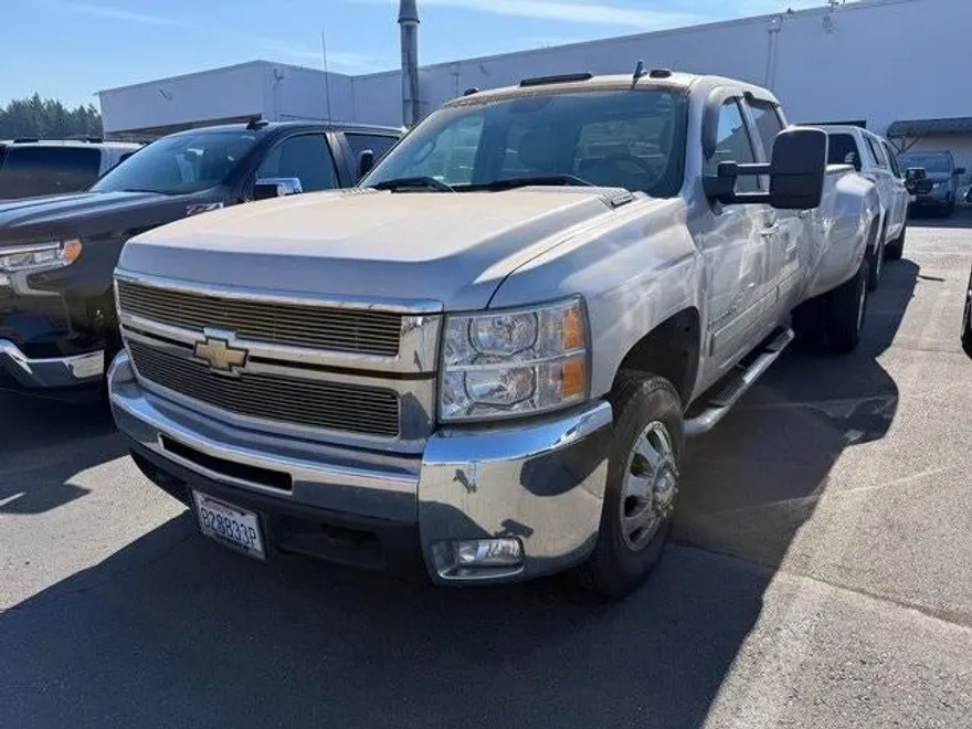 2007 Chevrolet Silverado 3500HD LTZ photo 1