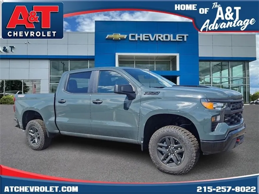 2025 Chevrolet Silverado 1500 Custom Trail Boss photo 1