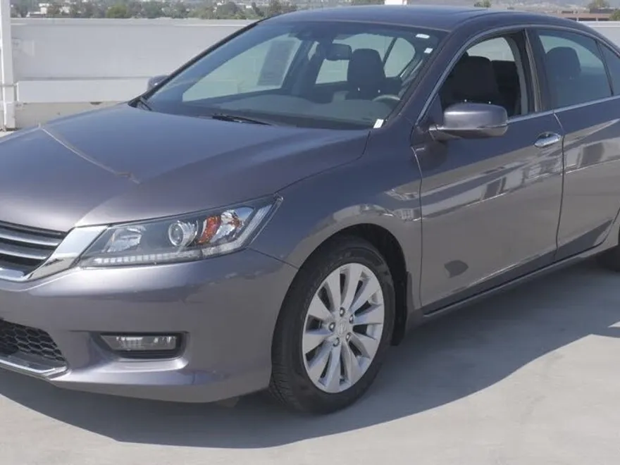 2015 Honda Accord LX photo 1