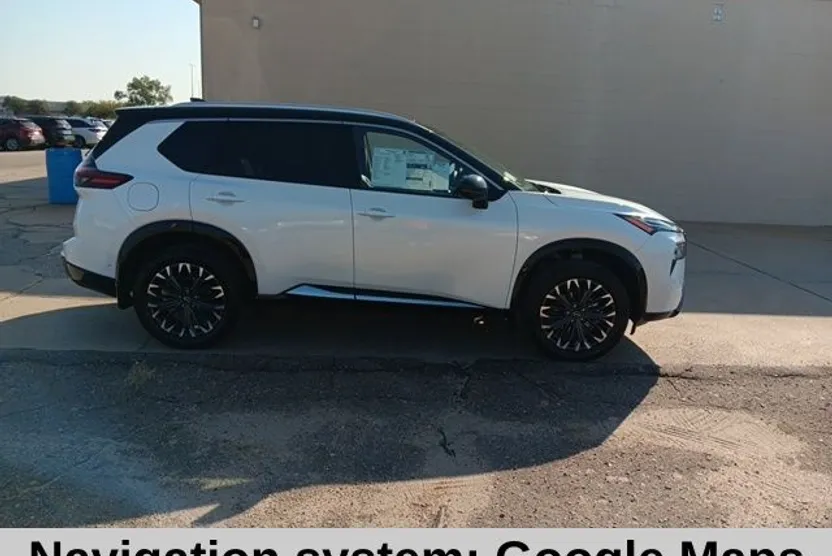 2026 Nissan Rogue Platinum photo 1