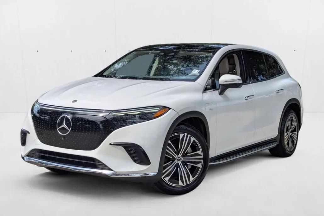 2023 Mercedes Benz EQS SUV 450 photo 1