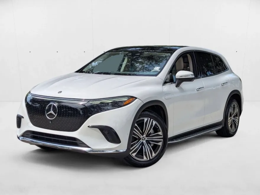 2023 Mercedes Benz EQS SUV 450 photo 1