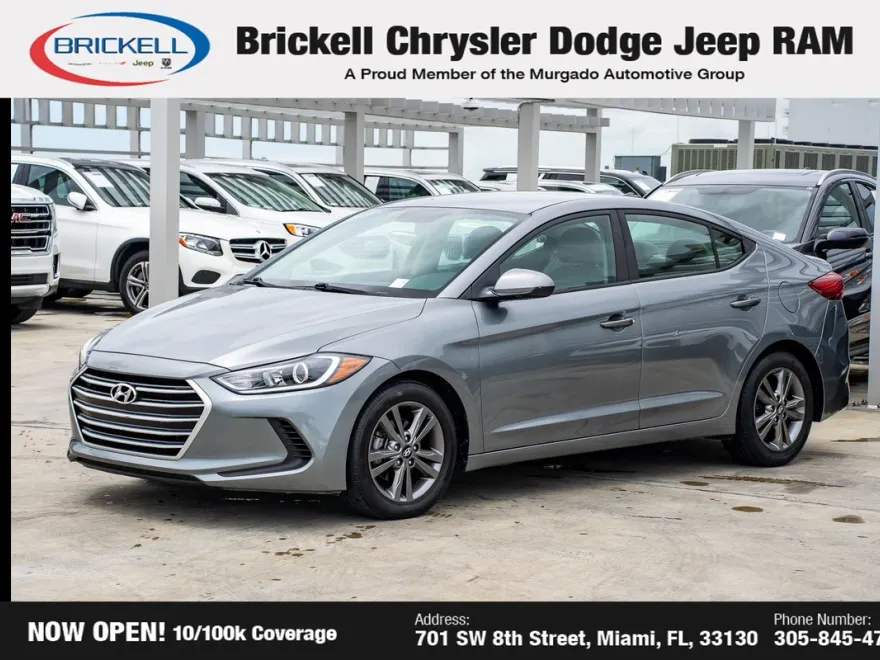 2017 Hyundai Elantra SE photo 1