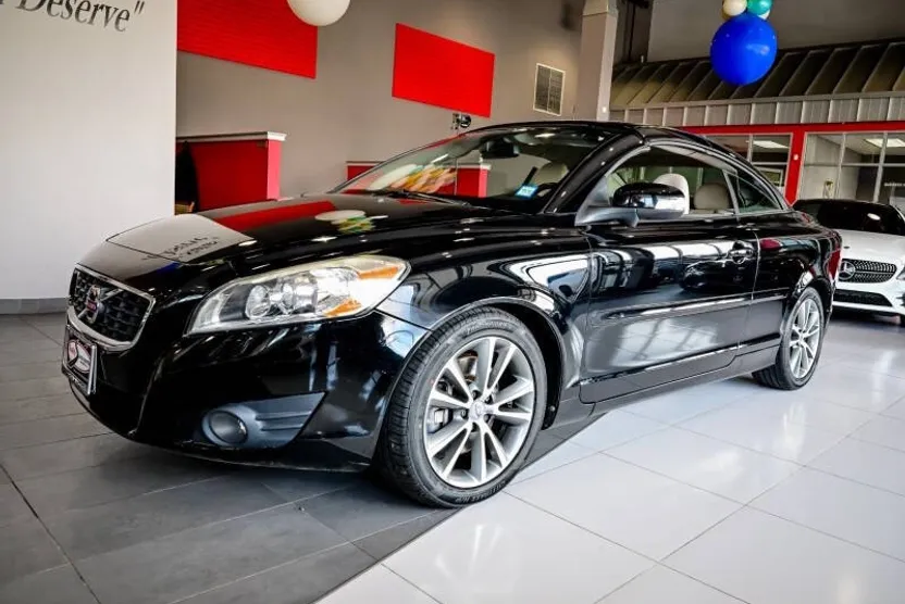 2013 Volvo C70 T5 photo 1