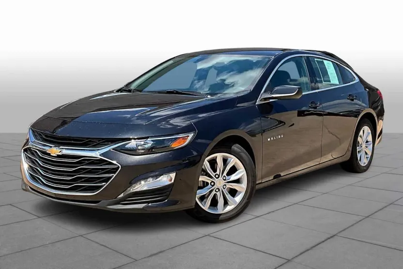 2023 Chevrolet Malibu 1LT photo 1