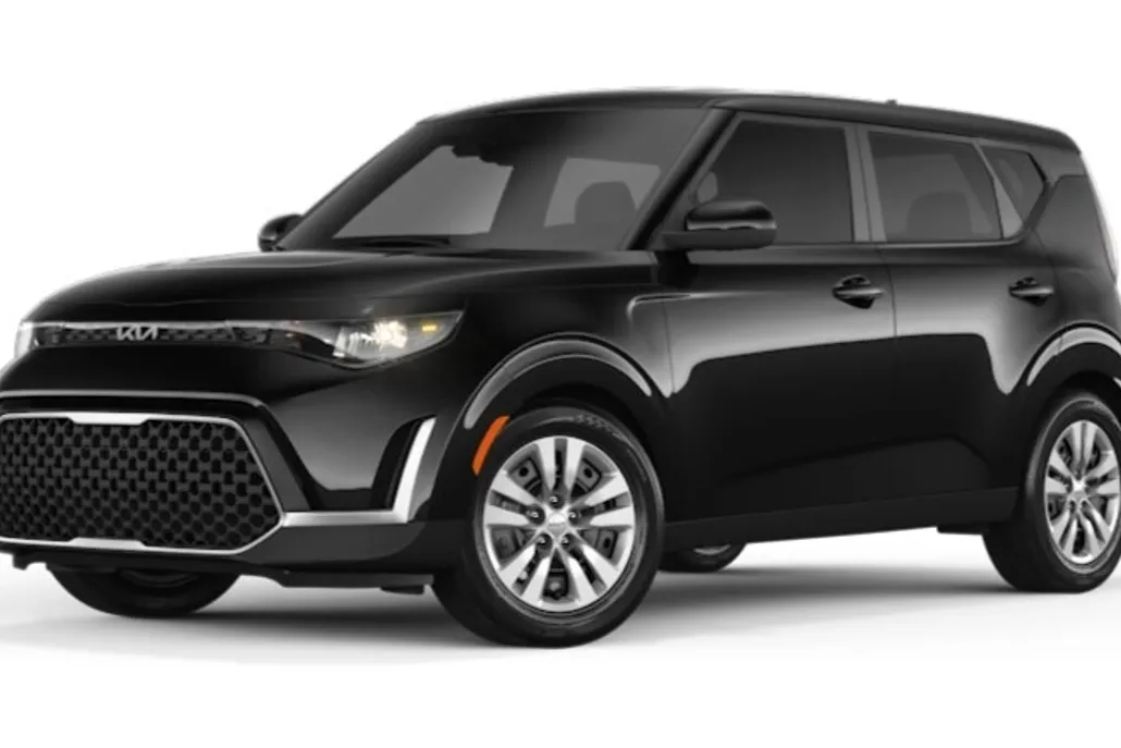 2025 Kia Soul LX photo 1