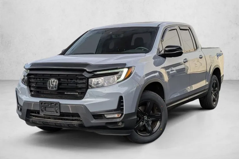 2022 Honda Ridgeline Black Edition photo 1