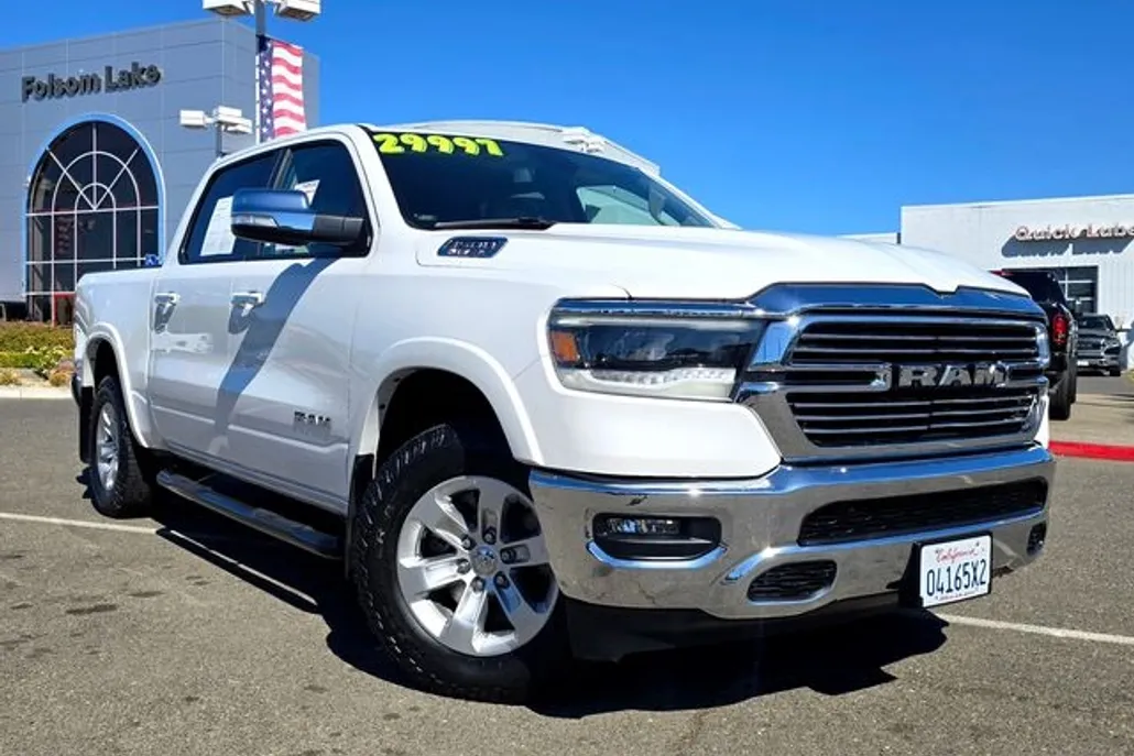 2019 Ram 1500 Laramie photo 1
