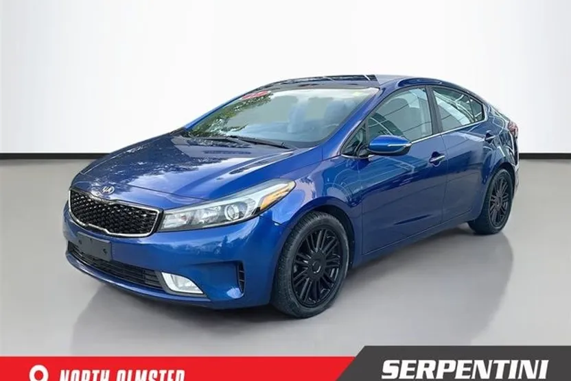 2017 Kia Forte EX photo 1