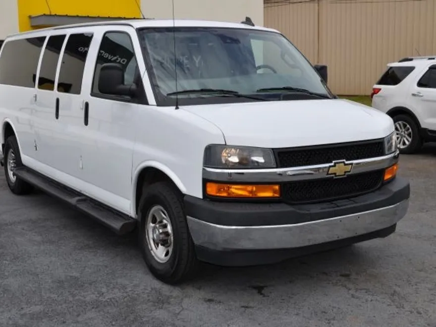 2020 Chevrolet Express LT 3500 photo 1