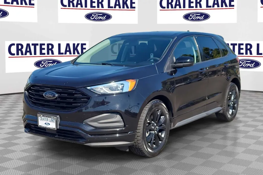 2022 Ford Edge SE photo 1