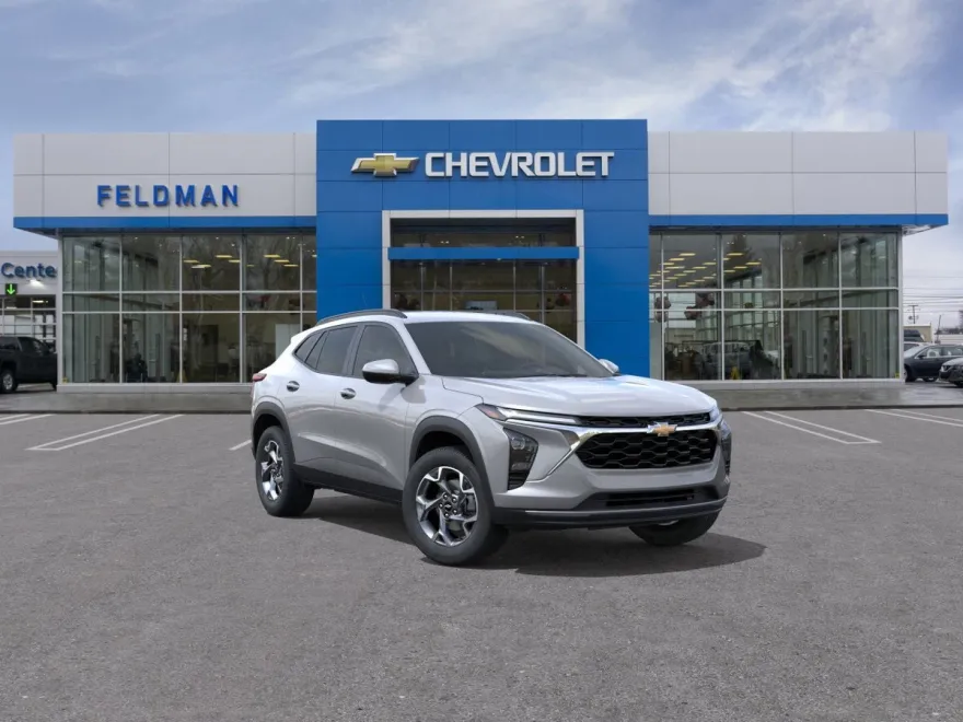 2025 Chevrolet Trax LT photo 1