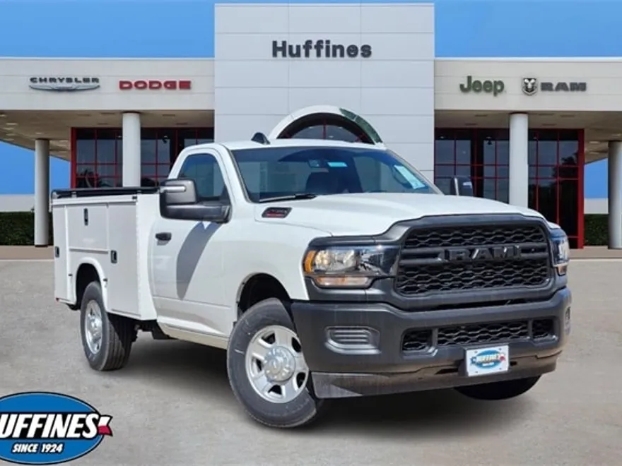 2024 Ram 2500 Tradesman photo 1