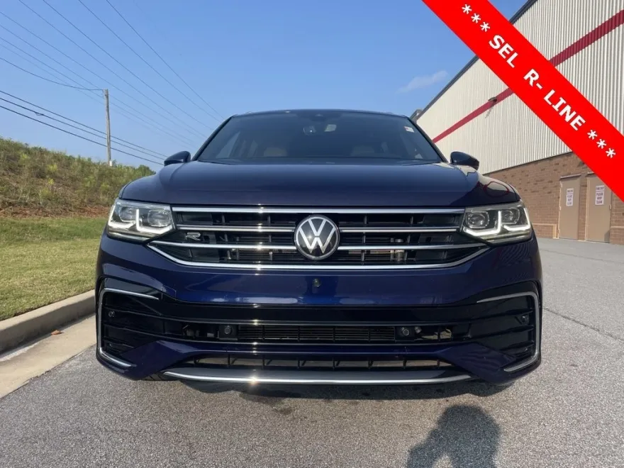 2023 Volkswagen Tiguan SEL R-Line Black photo 1