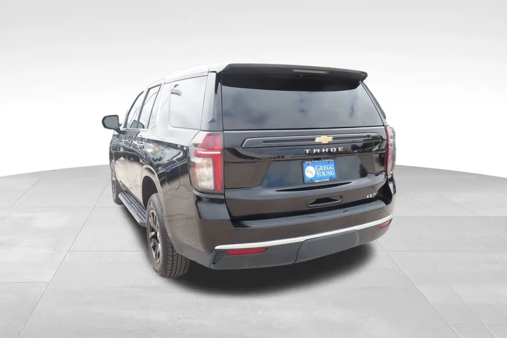 2021 Chevrolet Tahoe LT photo 1