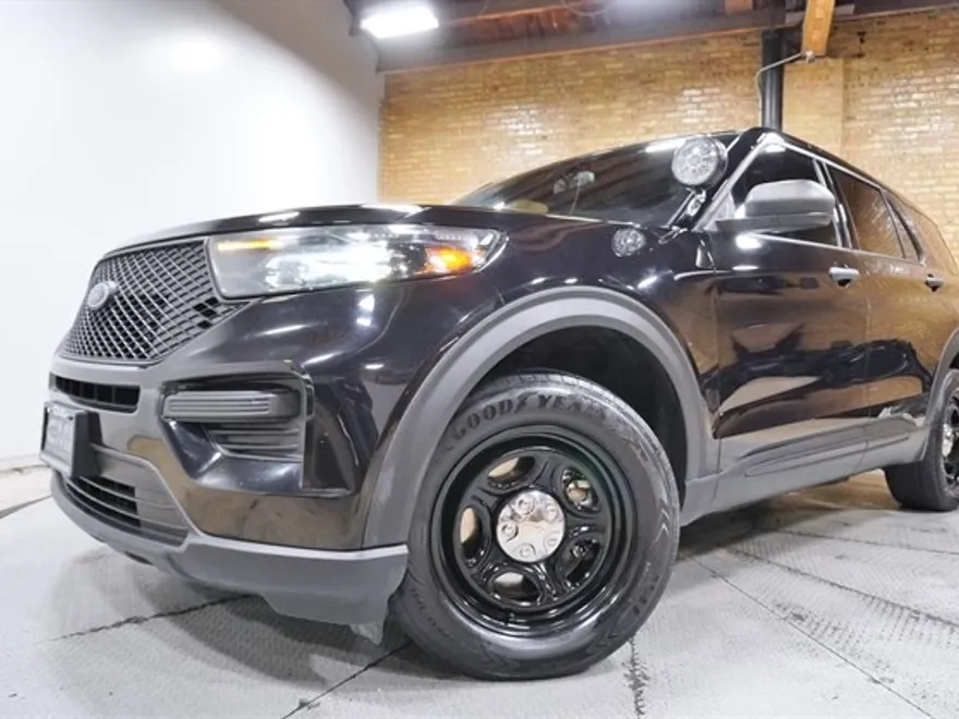 2020 Ford Explorer photo 1