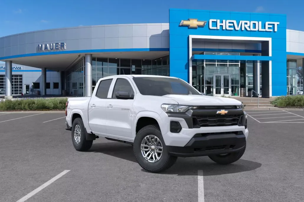 2025 Chevrolet Colorado Work Truck LT photo 1