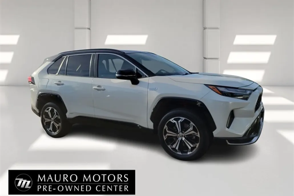 2022 Toyota RAV4 Prime XSE photo 1