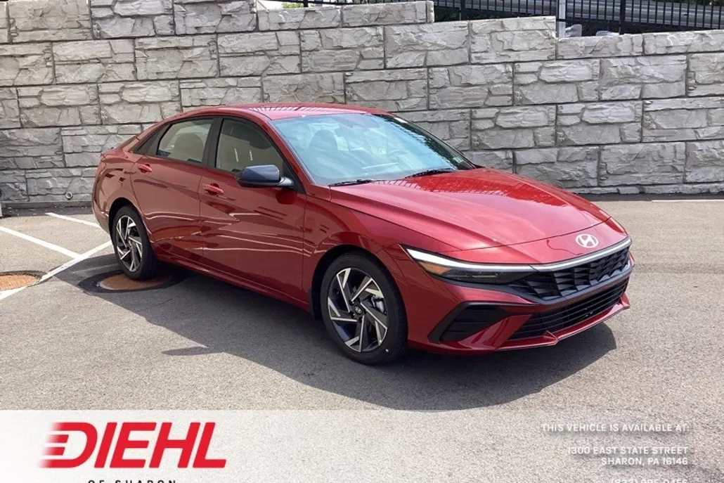 2025 Hyundai Elantra SEL Sport photo 1