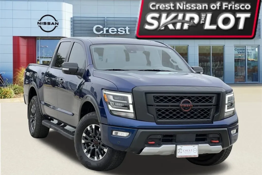 2024 Nissan Titan PRO-4X photo 1