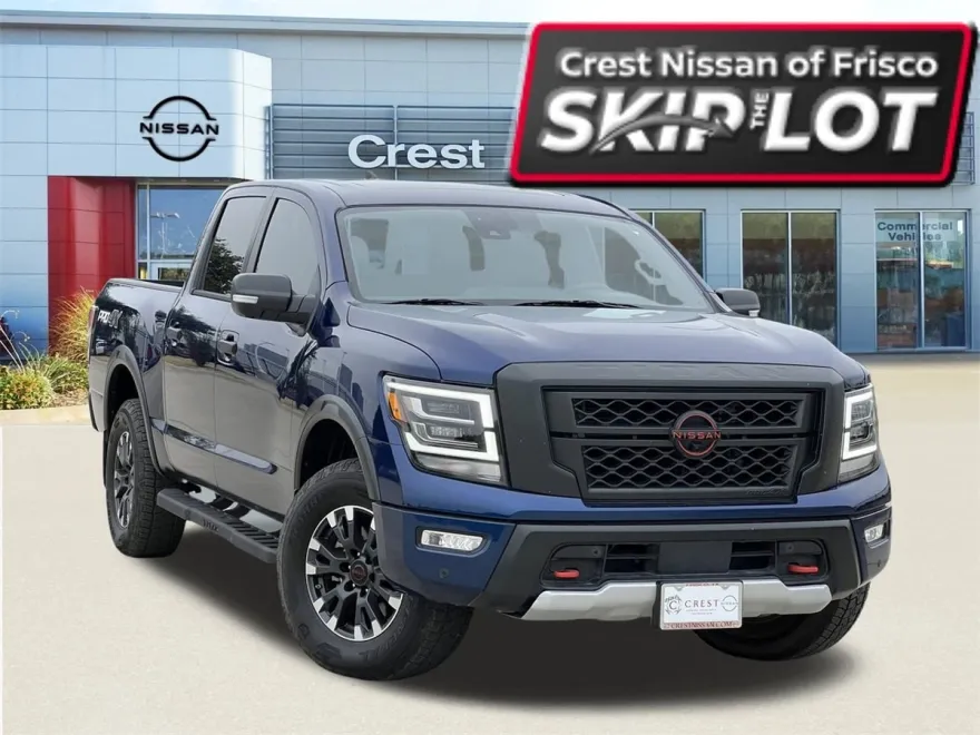 2024 Nissan Titan PRO-4X photo 1