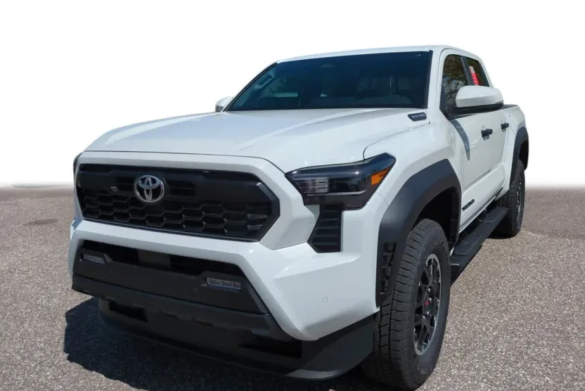 2025 Toyota Tacoma TRD Off-Road Double Cab photo 1