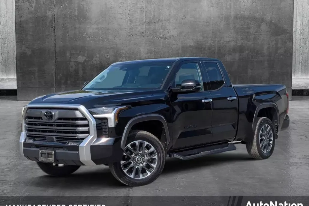 2022 Toyota Tundra Limited photo 1