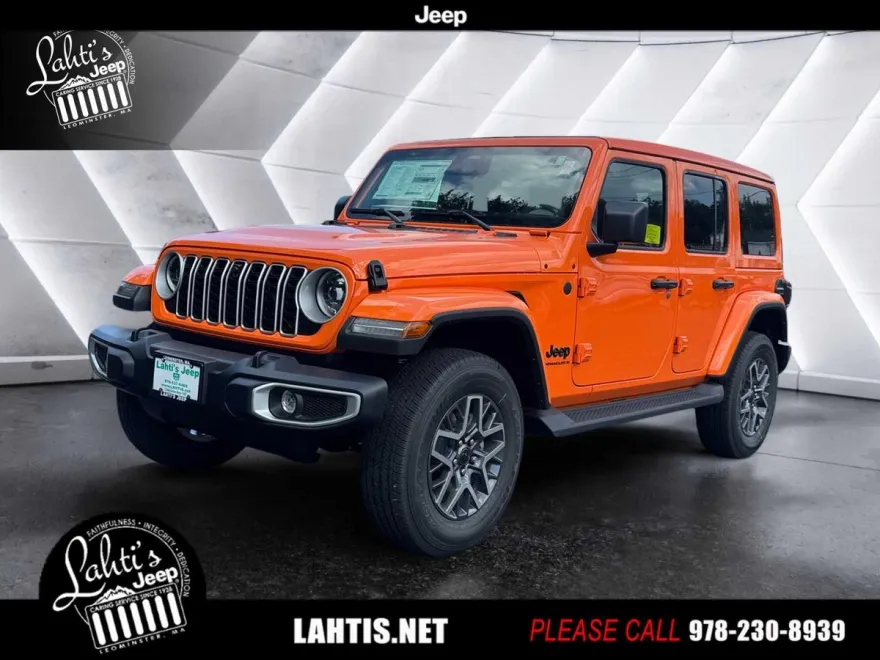 2025 Jeep Wrangler Unlimited Sahara photo 1