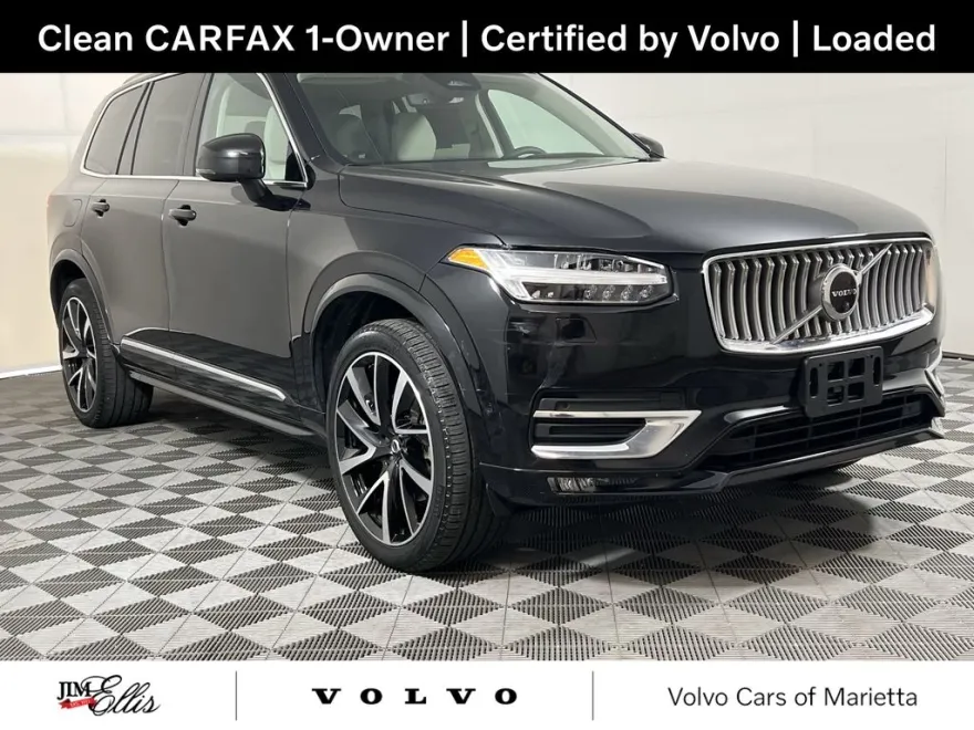 2023 Volvo XC90 B5 AWD Plus photo 1