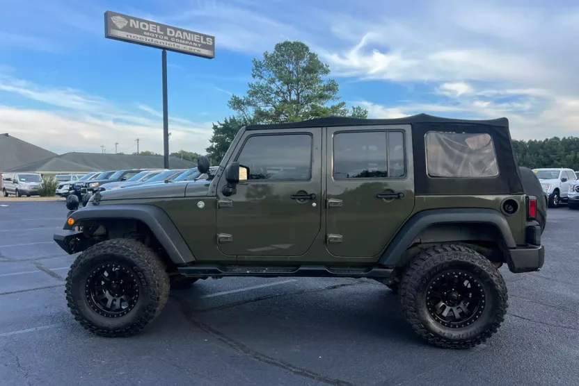 2015 Jeep Wrangler Sport photo 1