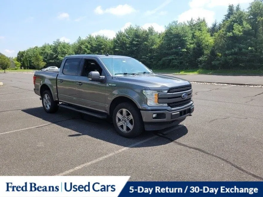 2019 Ford F-150 Lariat photo 1