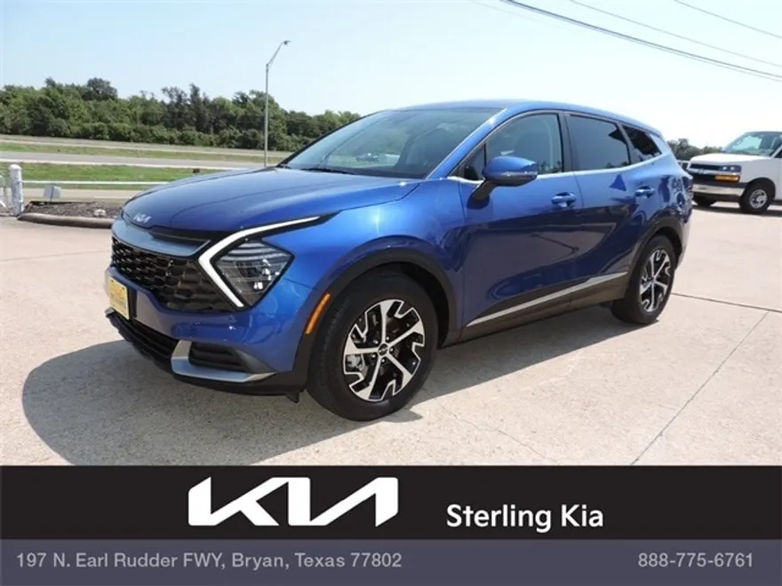 2024 Kia Sportage EX photo 1