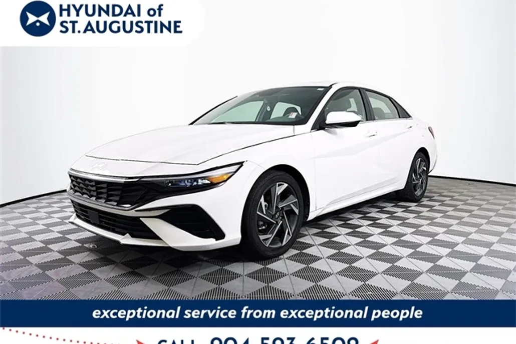 2024 Hyundai Elantra SEL Convenience photo 1