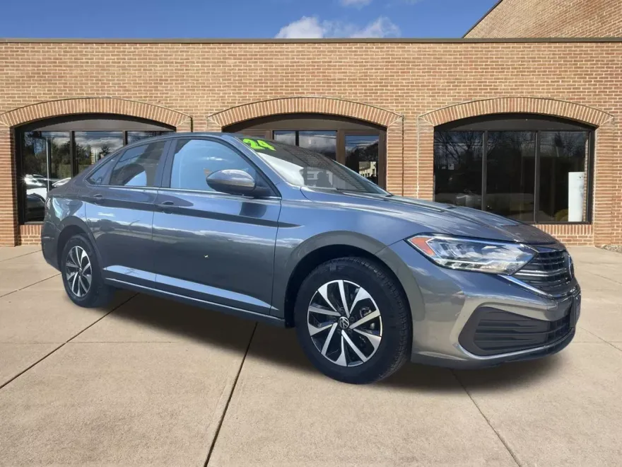 2024 Volkswagen Jetta 1.5T S photo 1