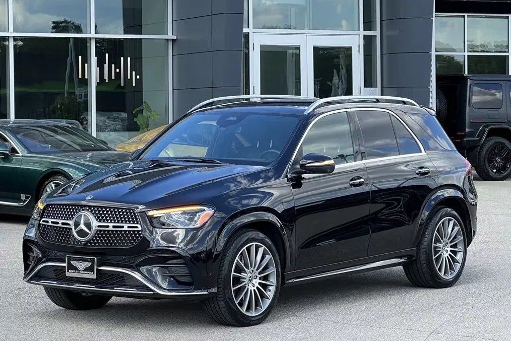 2024 Mercedes Benz GLE 450 photo 1