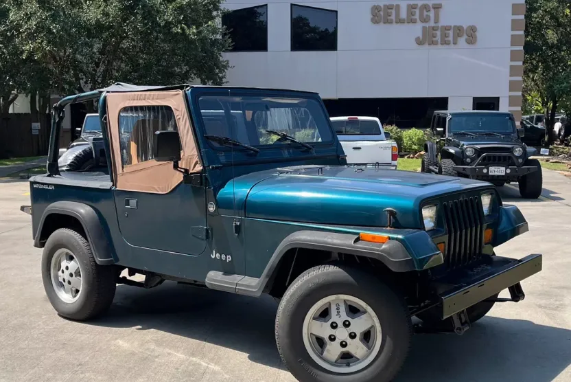 1995 Jeep Wrangler S photo 1
